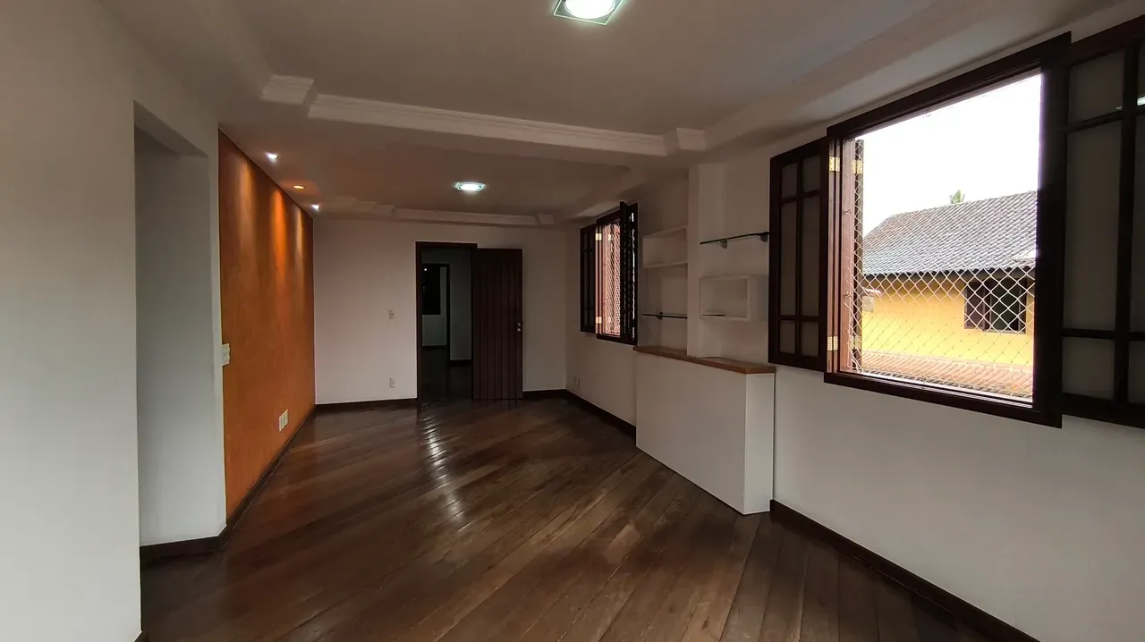 115 m² house with a grill on the balcony and a bathtub — photo 20