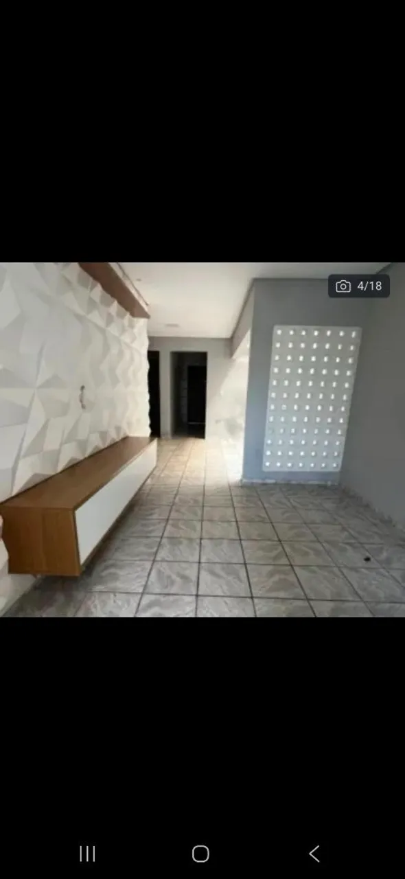 Apartamento con cocina cerrada, 3 dormitorios y 2 plazas