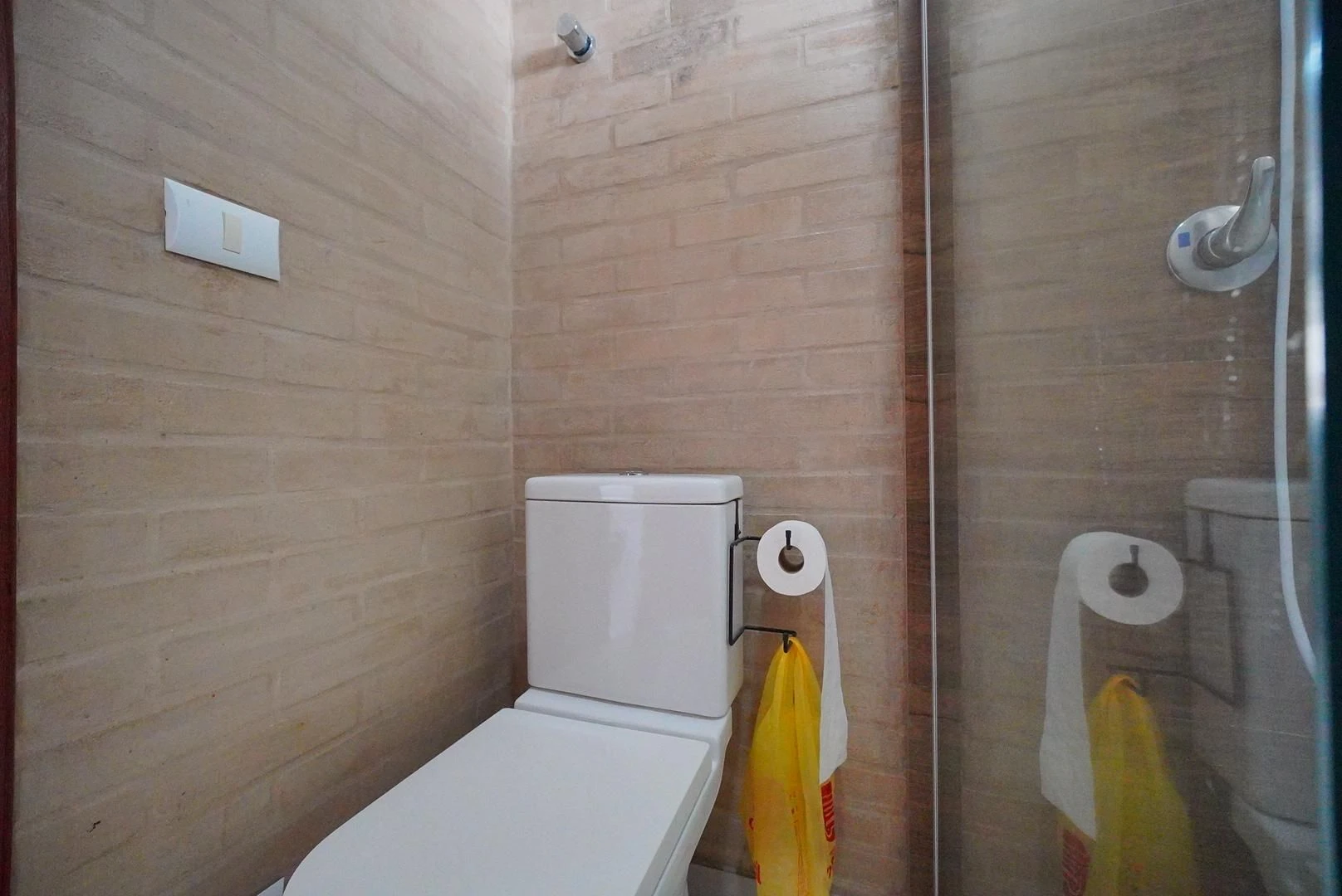 House with 2 bedrooms, 2 bathrooms and private garden — photo 14