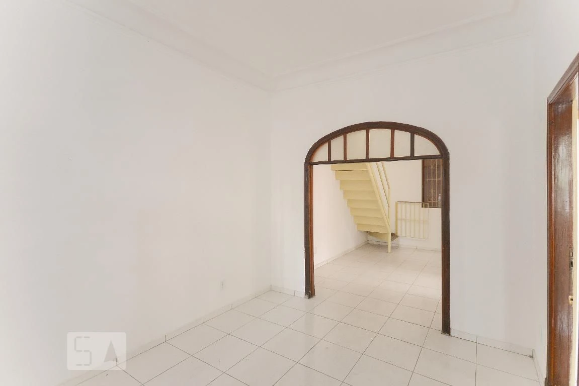 House for rent with 5 bedrooms and 2 bathrooms — photo 31