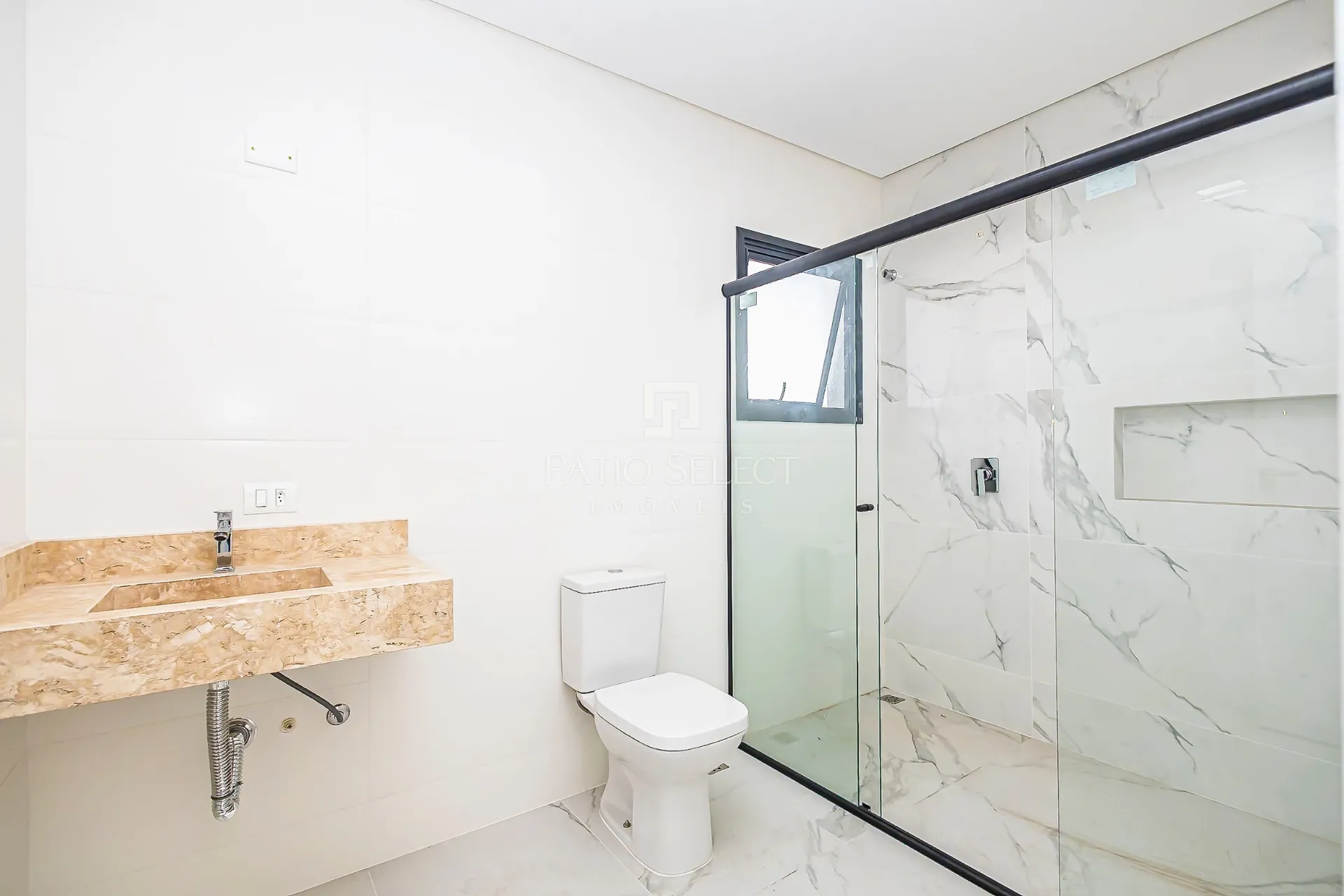 Casa de 181 m² com varanda gourmet e closet — photo 60