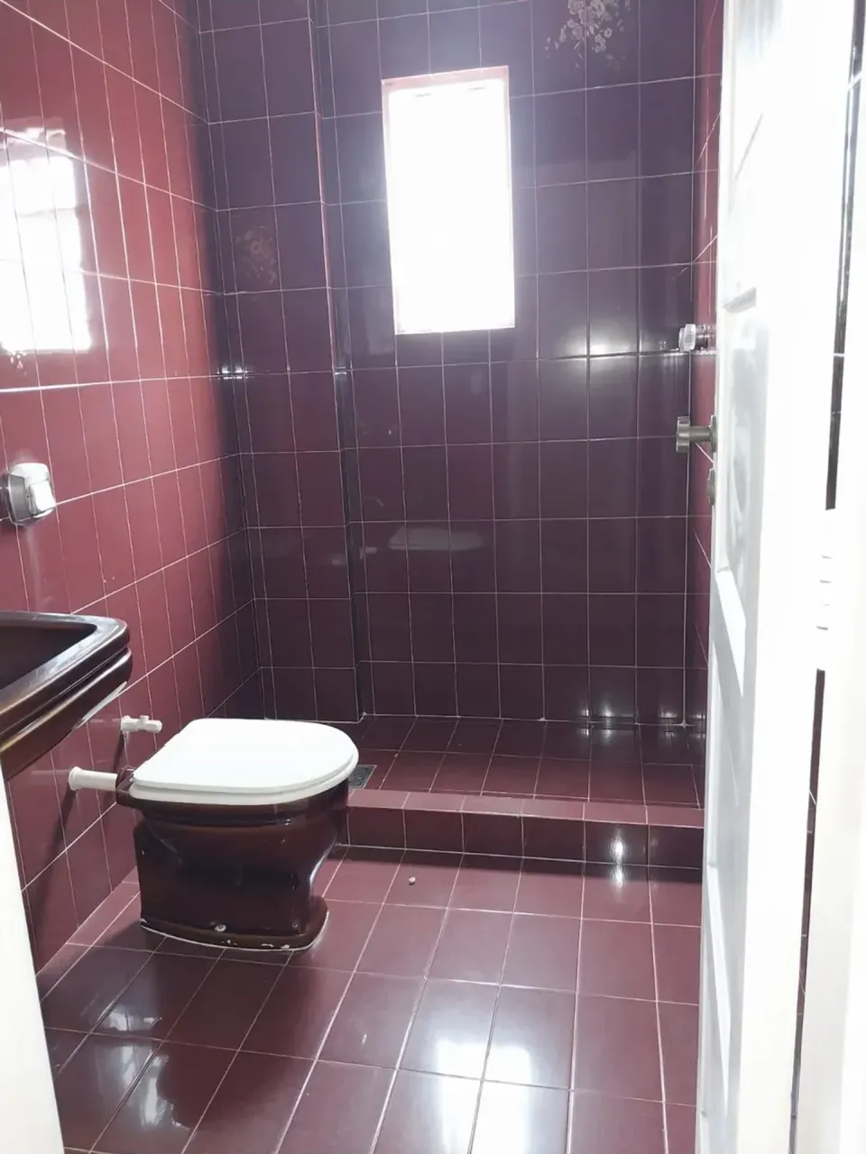 Невмебльований будинок в оренду: 3 кімнати й 5 паркомісць — photo 16