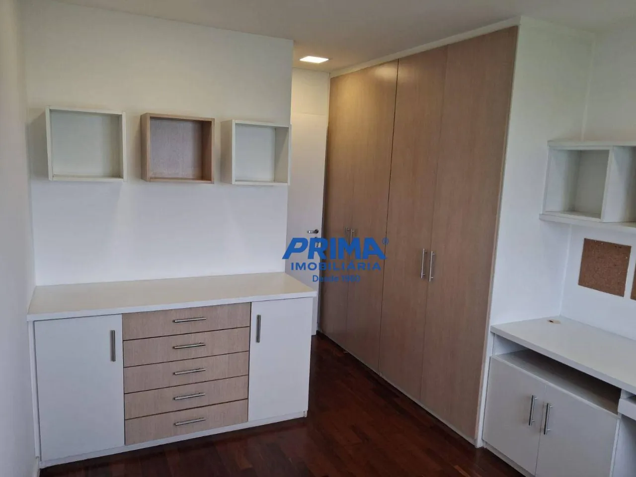 4-bedroom apartment with 4 bathrooms and 180 m² — photo 13