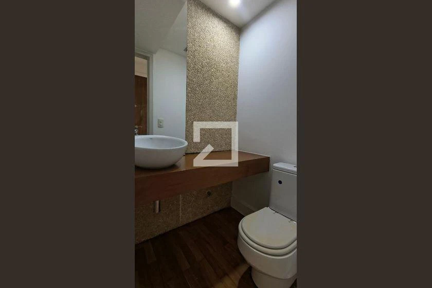 Apartamento, 122 m², com piso de madeira ou laminado — photo 19