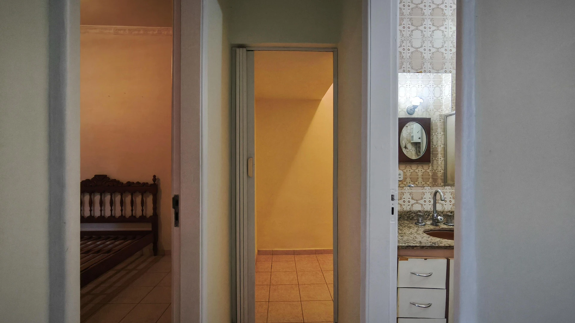 Apartamento de 3 quartos com cozinha separada e 2 banheiros — photo 8