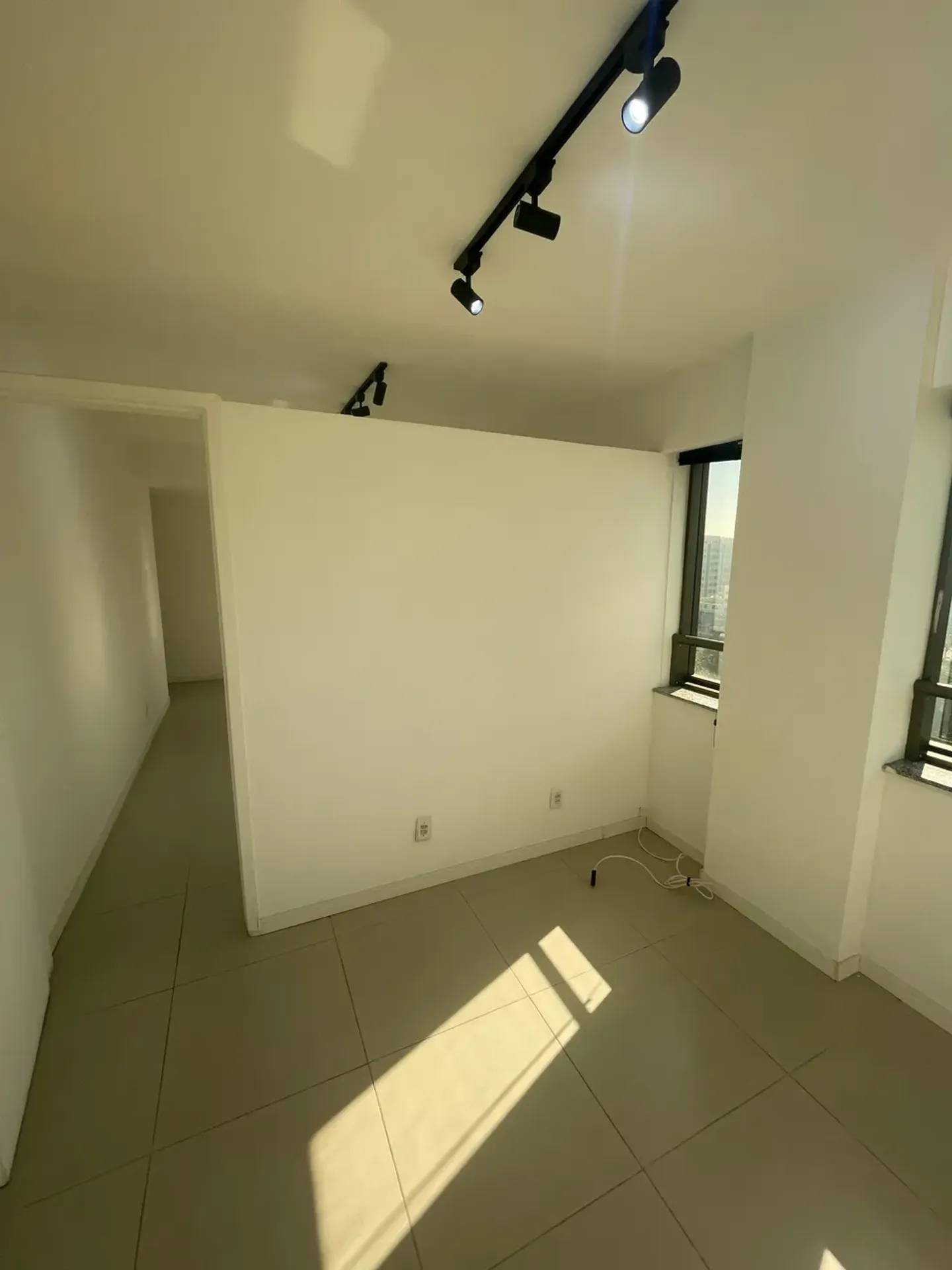 25 m² studio with 1 bedroom, 1 bath and 1 parking spot — photo 4