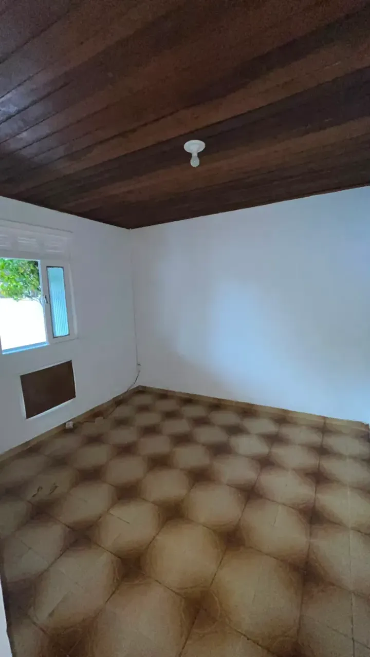1-bedroom apartment with parking and tiled floors — photo 6