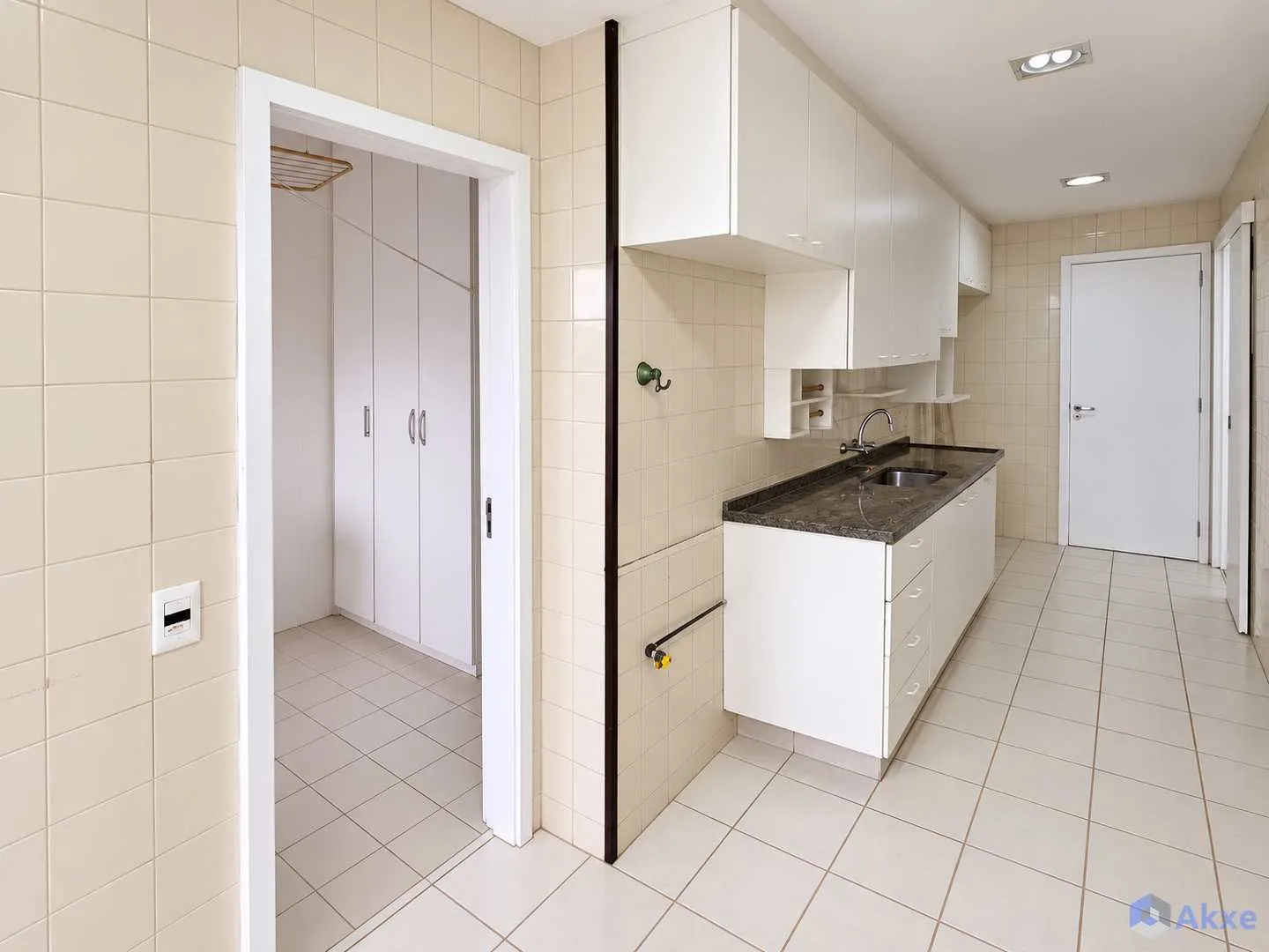 Apartamento de 2 quartos em condomínio com piscina aquecida — photo 21