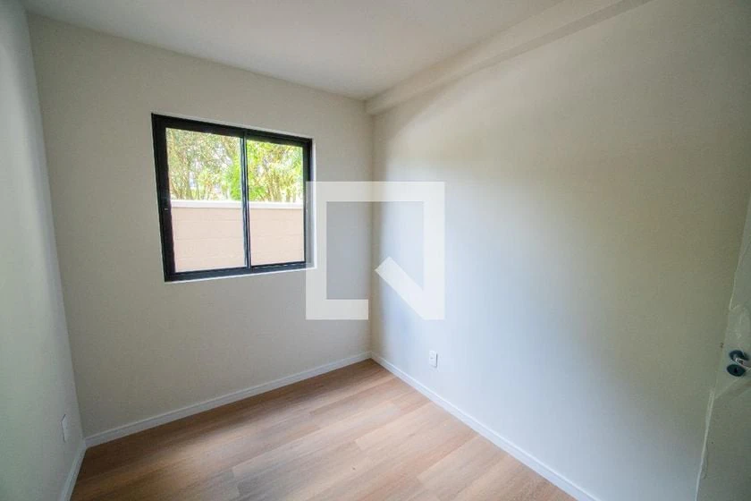 3-bedroom apartment with a grill on the balcony in Curitiba — photo 18