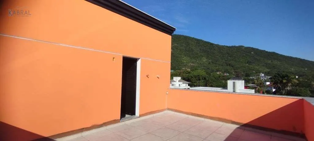 Casa sin amueblar de 635 m² con 3 suites y 10 plazas — photo 12
