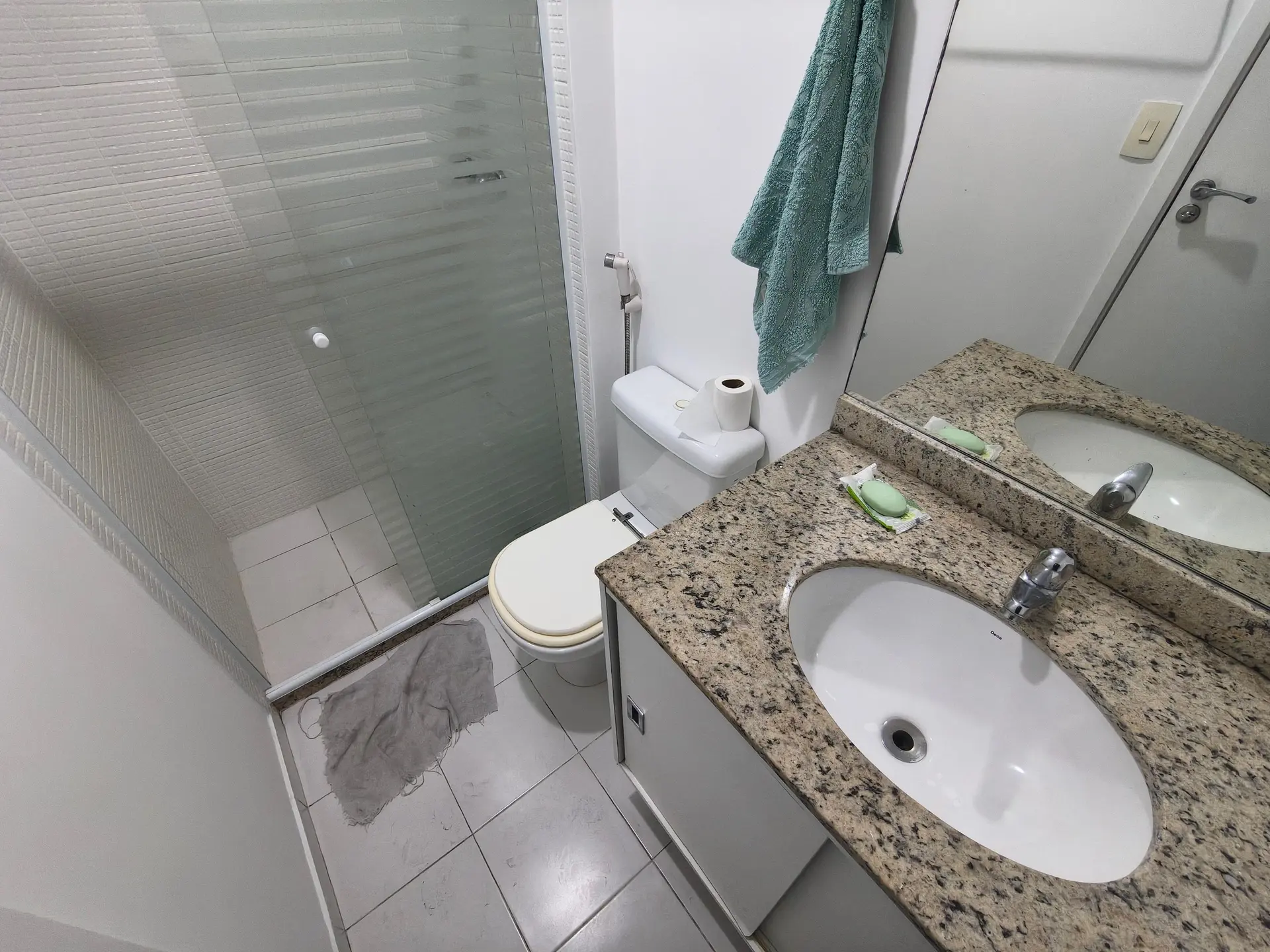 Apartamento mobiliado com 2 quartos e varanda — photo 18