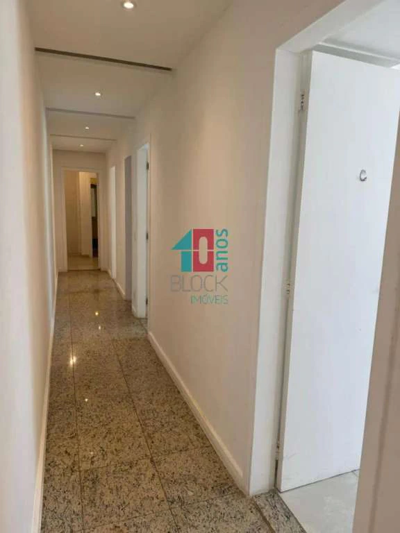 Casa em condomínio fechado de 470 m² com 3 quartos — photo 22