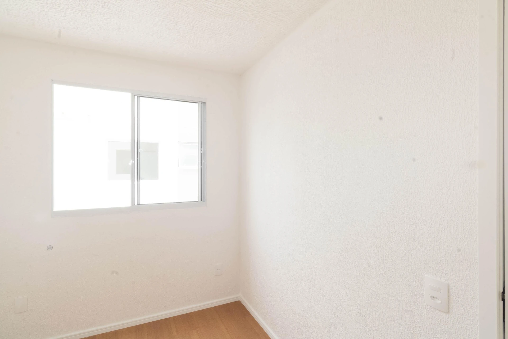 Rental apartment with 2 bedrooms and 1 bathroom — photo 18
