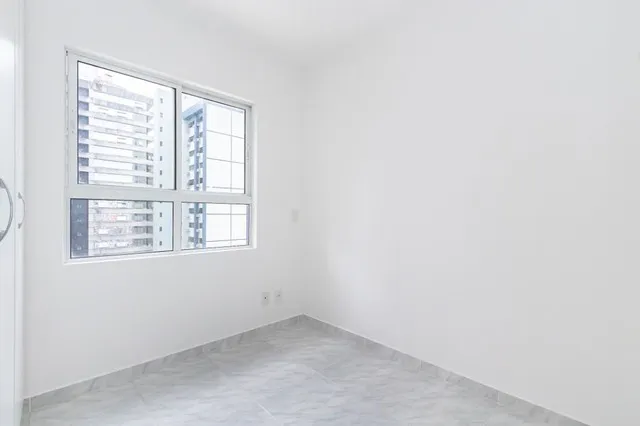 1-bedroom 34 m² apartment with balcony and private grill — photo 15