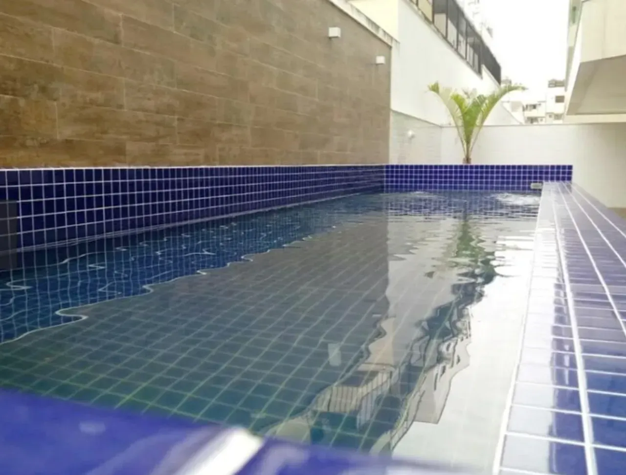 Apartamento com cozinha fechada e 4 banheiros — photo 27