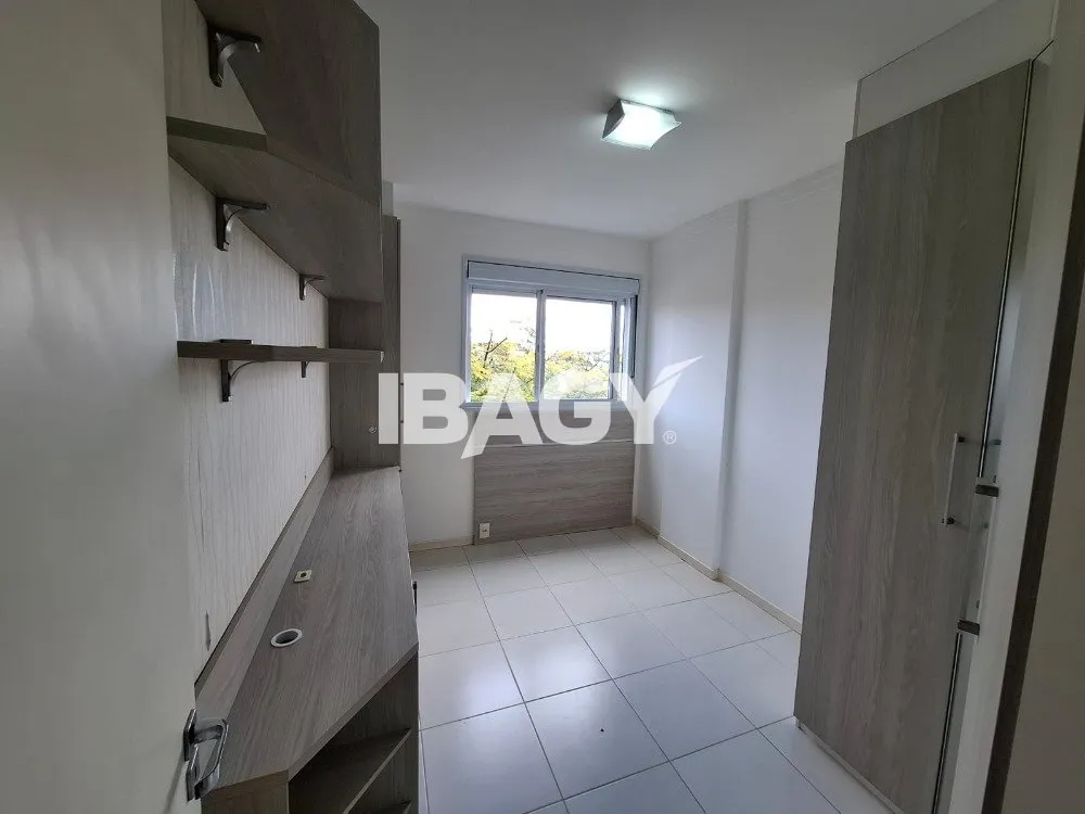 Furnished 95 m² apartment with 2 bedrooms and a desk — photo 65