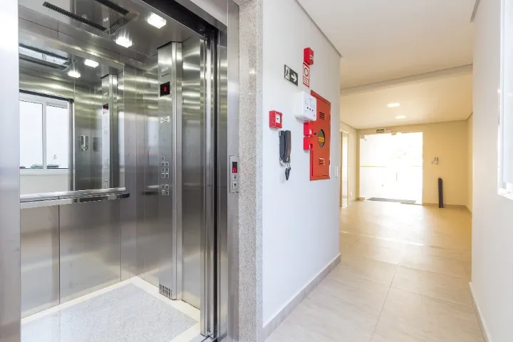 One-bedroom, 30 m² apartment in Curitiba — photo 18