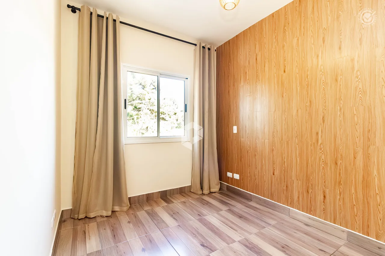 Apartamento de 2 dormitorios con cocina abierta y 77 m² — photo 11
