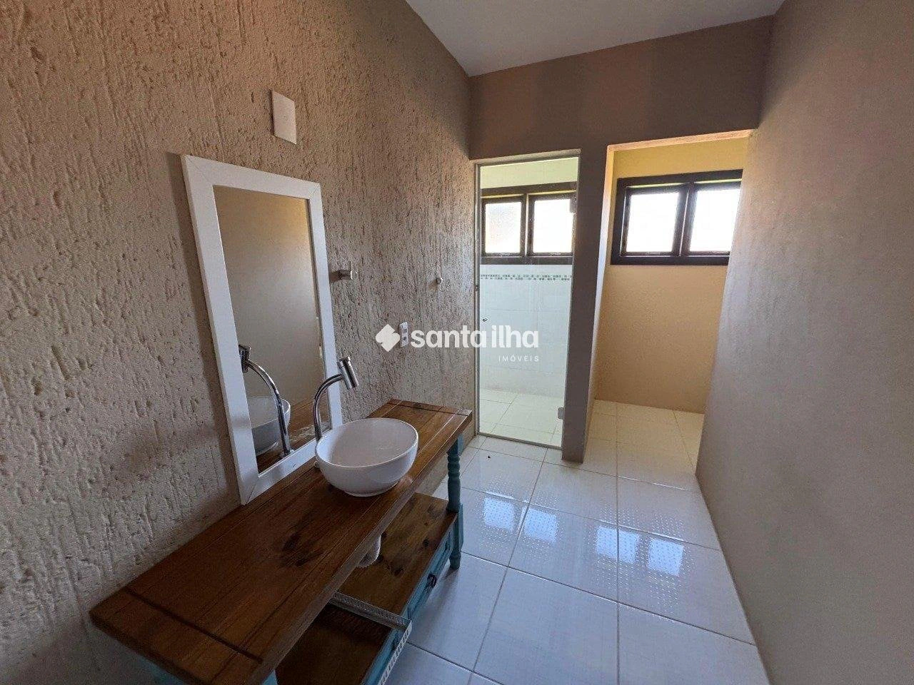 220 m² house with a garden and a home office — photo 20
