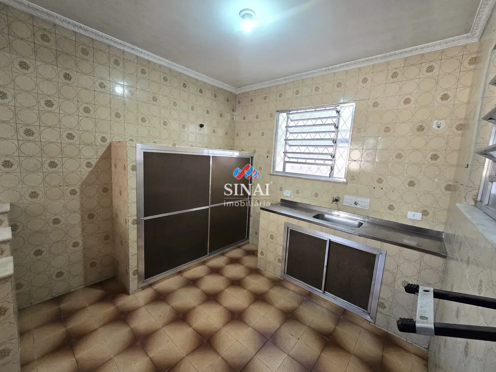 Casa com 4 quartos, 4 banheiros e 8 vagas — photo 34