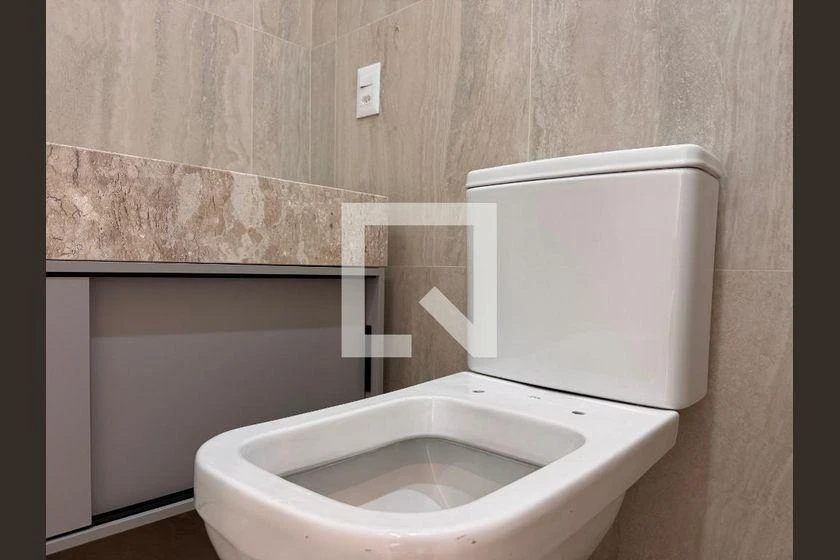 Rental apartment with 3 en-suite bedrooms and 130 m² — photo 35