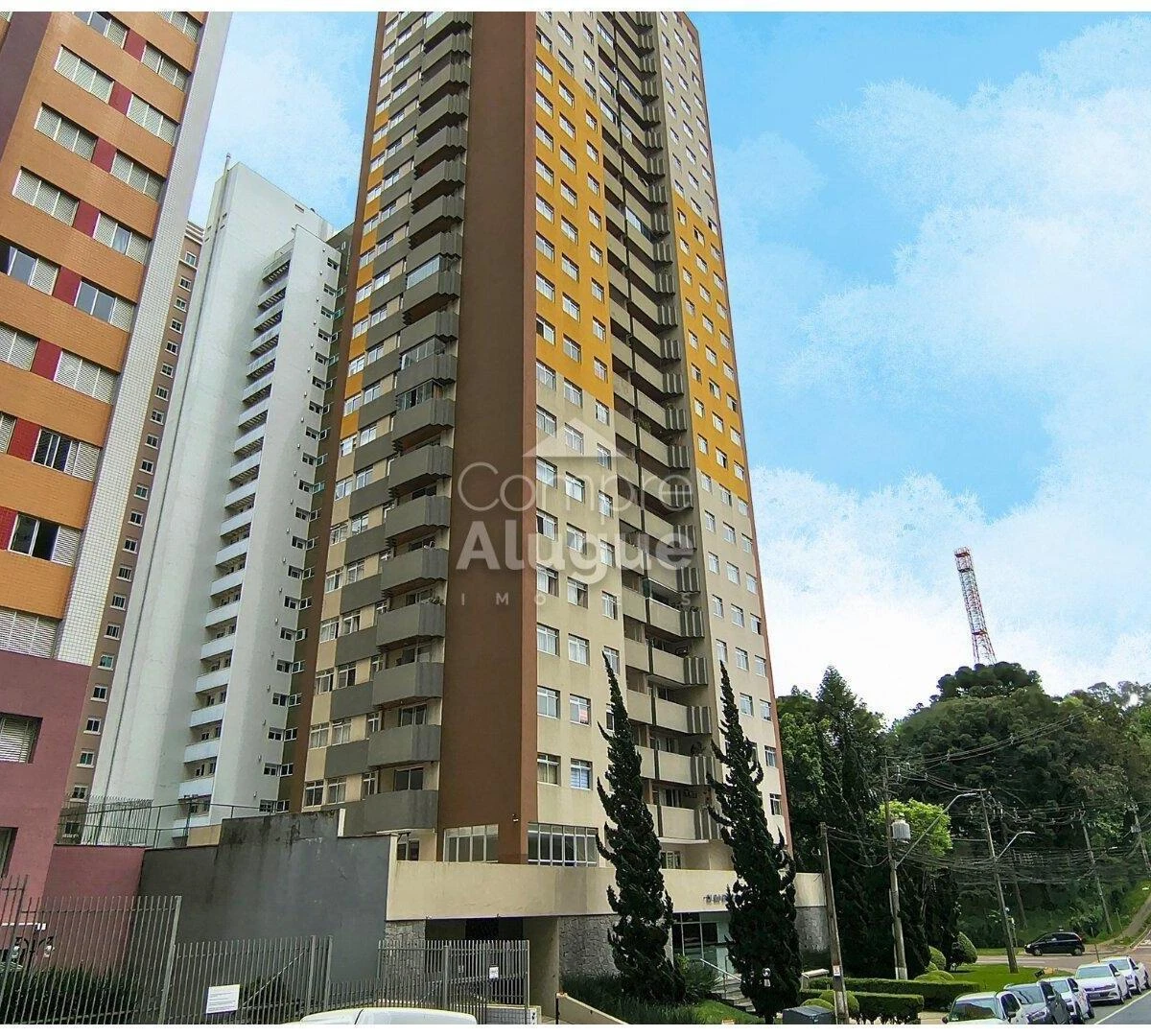 3-bedroom apartment in a building with a gym — photo 43