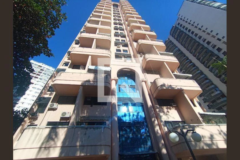 Квартира з 2 спальнями з ванною і балконом, 75 м² — photo 48