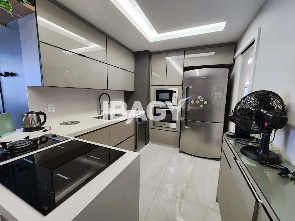 Furnished 3-bedroom apartment with integrated kitchen — photo 16