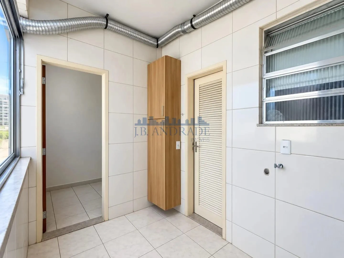 Apartamento de 3 quartos, sendo 1 suíte, 122 m² — photo 8