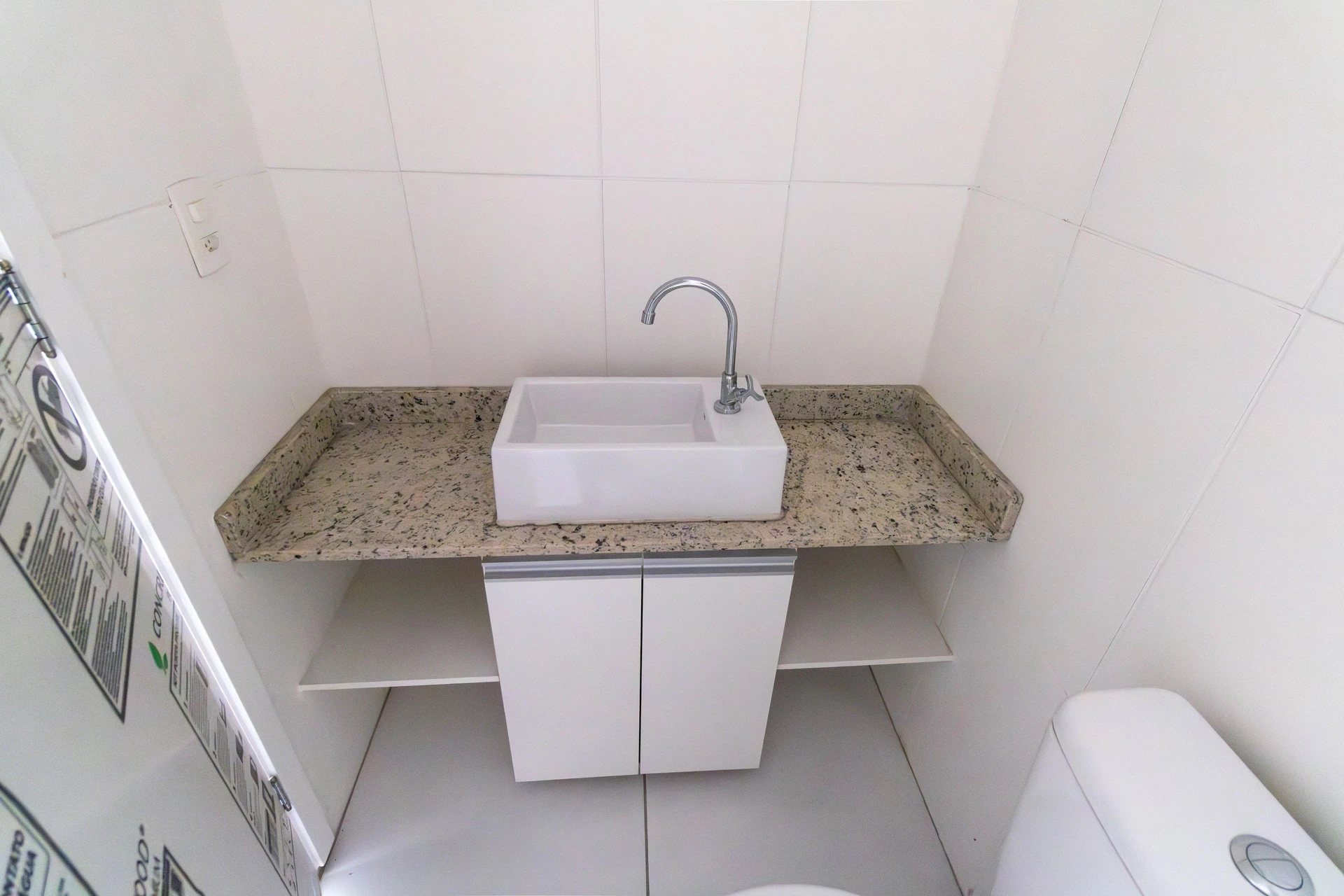 Renting apartment with 4 bedrooms and 3 bathrooms — photo 29