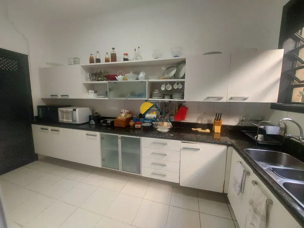 Furnished 700 m² house with 4 bedrooms and 2 en-suites — photo 13