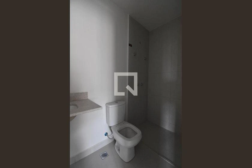 3-bedroom apartment in a building with a gym — photo 26