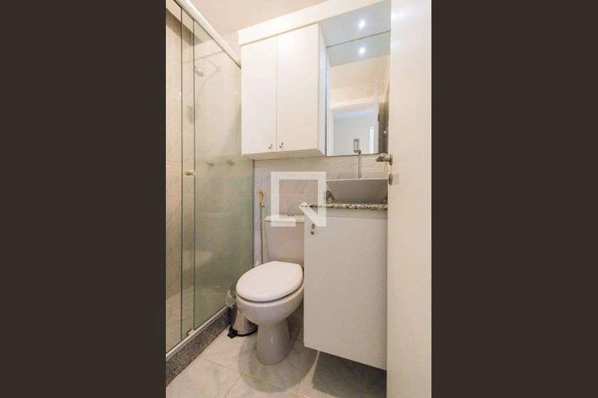 Apartamento com 3 quartos e cozinha fechada a gás — photo 52