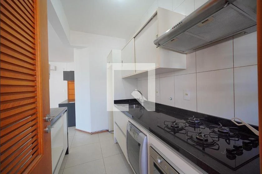 Apartment, 140 m², with a glass-enclosed balcony — photo 40