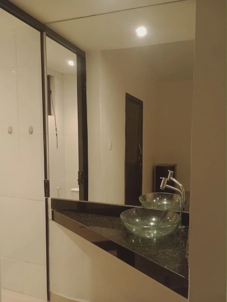 Unfurnished home with 1 bedroom and 1 bathroom — photo 6