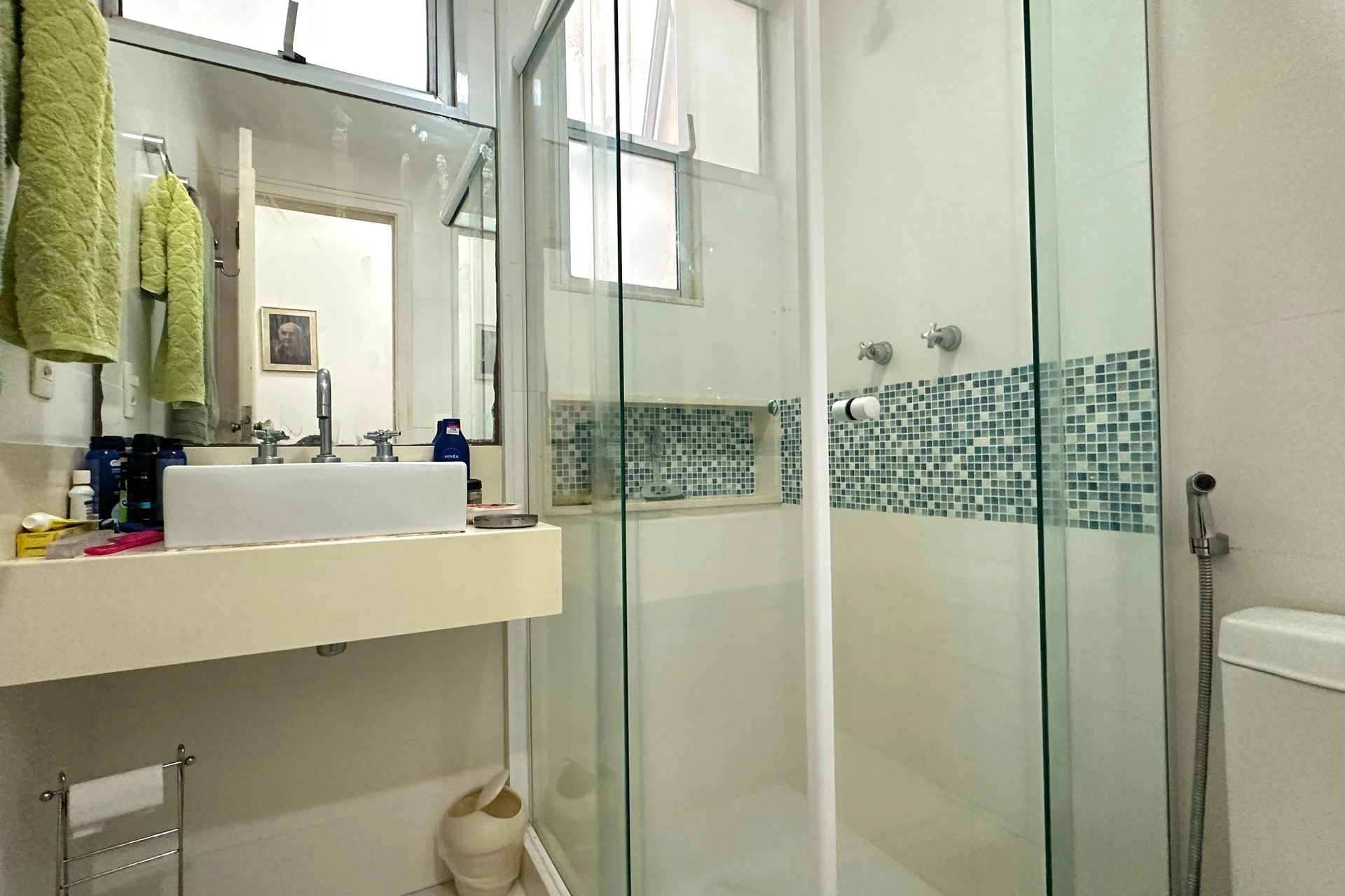 200 m² apartment with a washing machine and a home office — photo 29