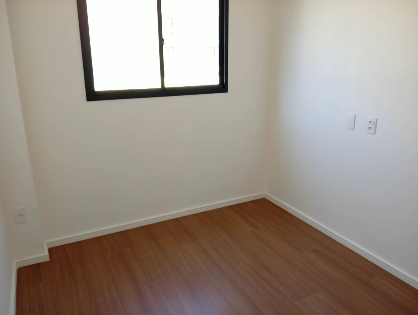 2-bedroom apartment in a building with a pool — photo 7