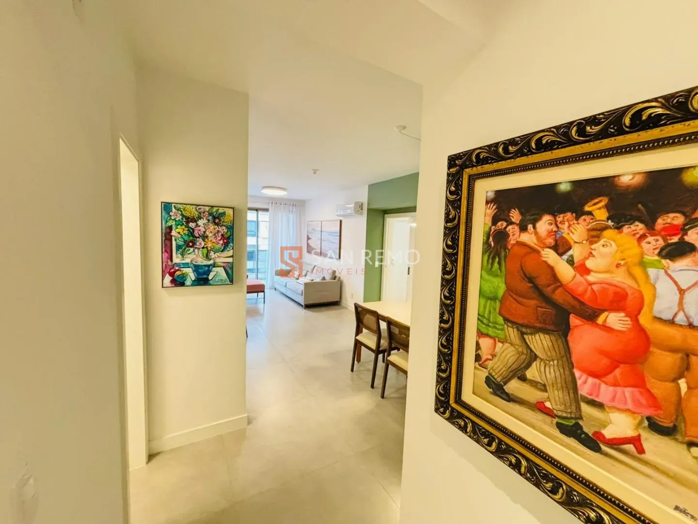 Furnished apartment, 100 m², with floor-to-ceiling windows — photo 32