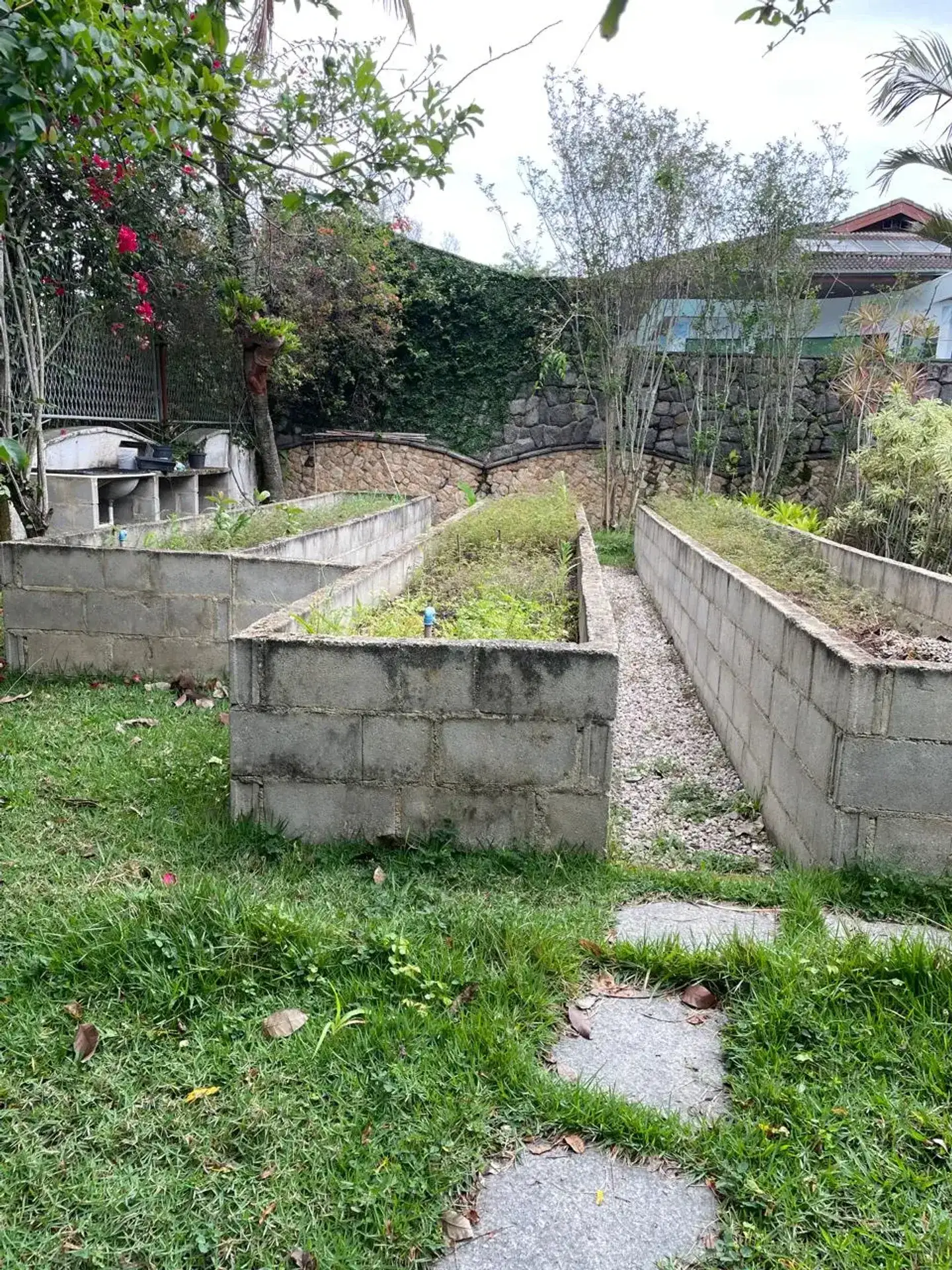 Casa com 5 quartos e cozinha fechada a gás — photo 23
