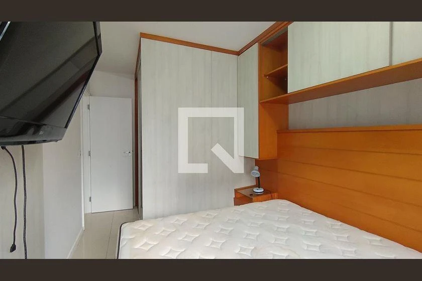 Apartamento de 80 m² com closet e máquina de lavar — photo 31
