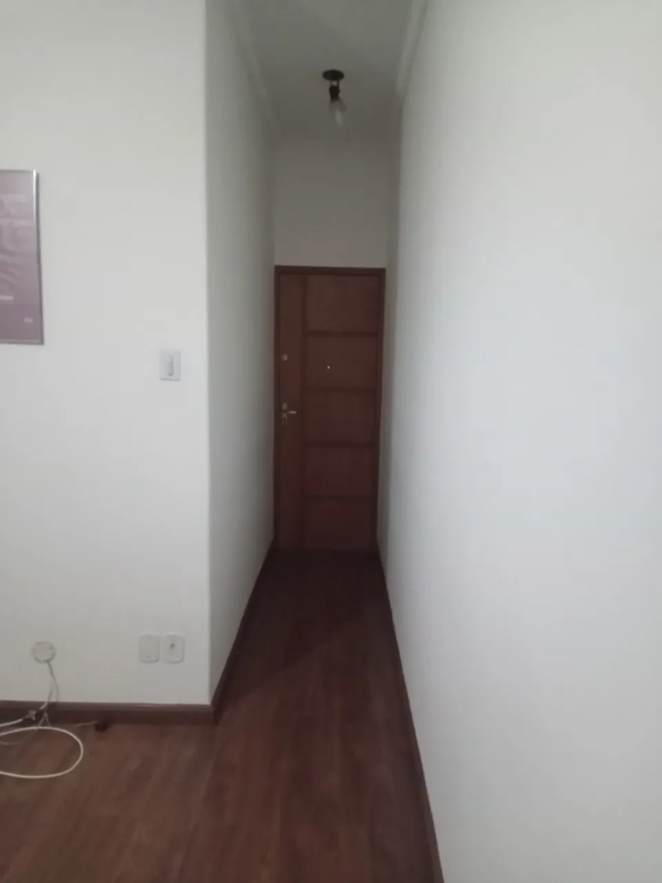 Unfurnished apartment with 2 bedrooms and a home office — photo 9