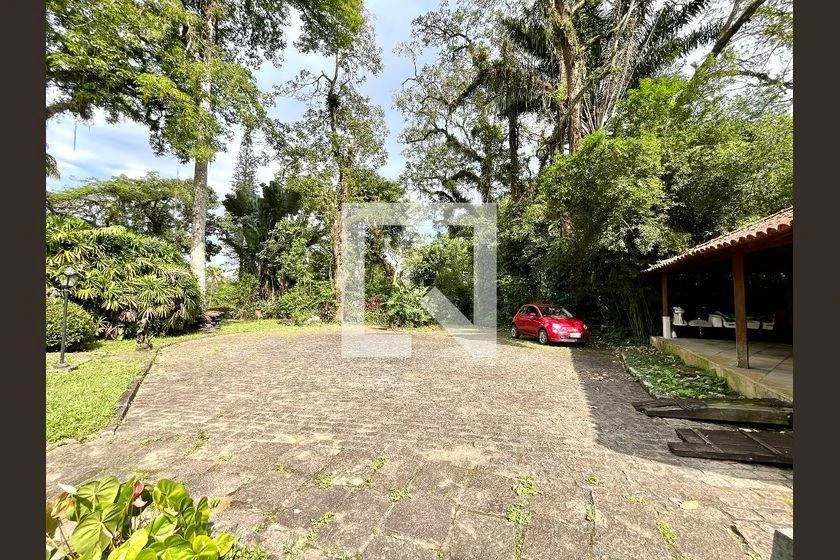Furnished house, 9900 m², with a washing machine — photo 45