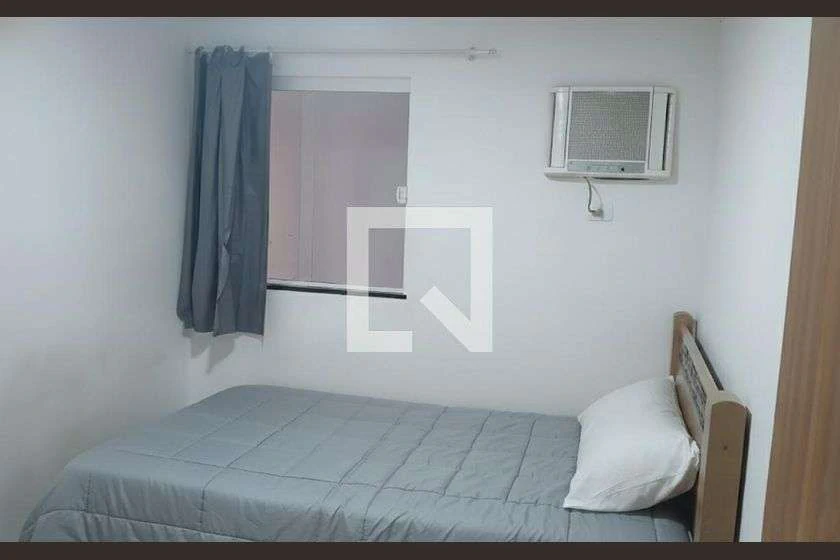 Apartamento de 2 quartos com cozinha fechada e 45 m² — photo 3