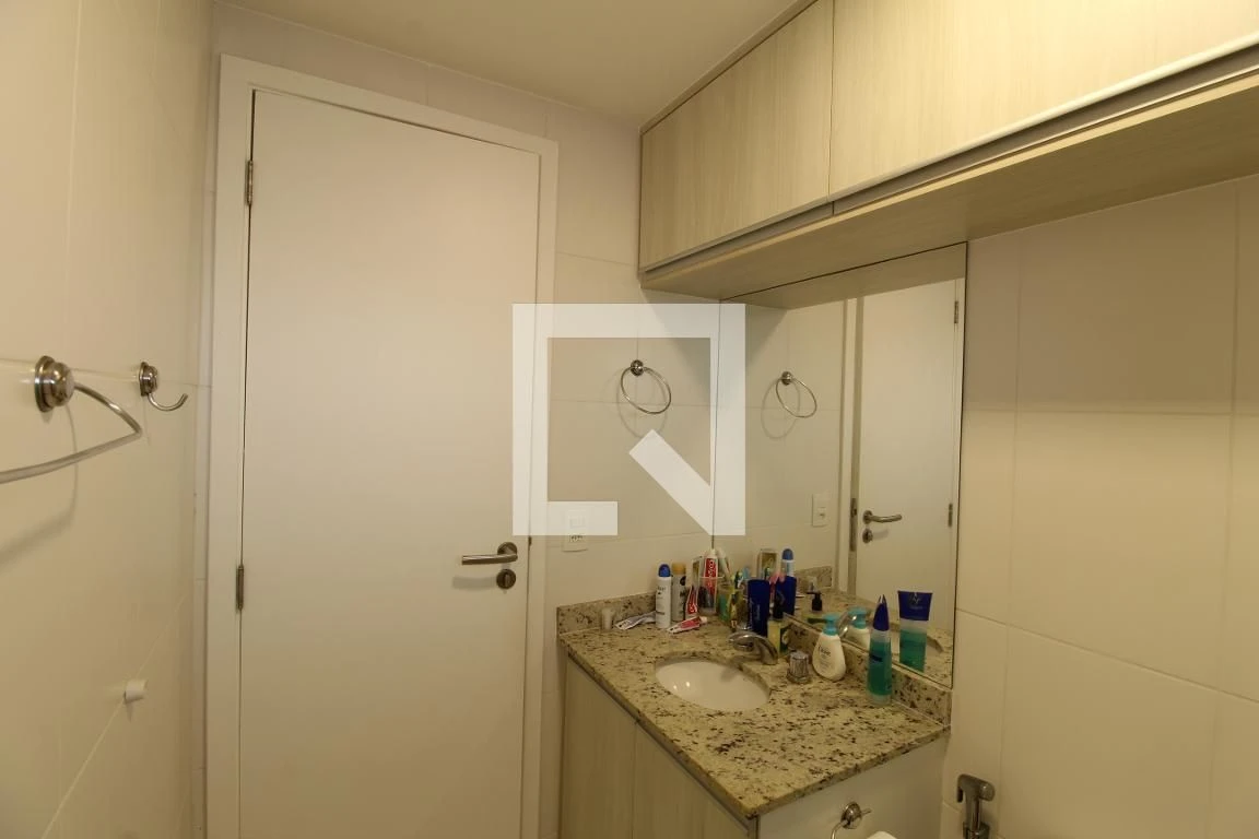 3-bedroom apartment in a building with a sauna — photo 41