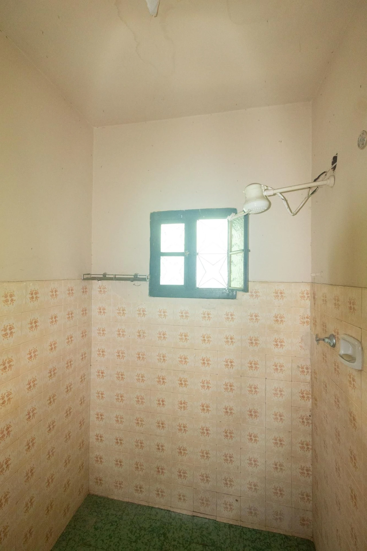 Unfurnished house with 2 bedrooms and 1 parking space — photo 15