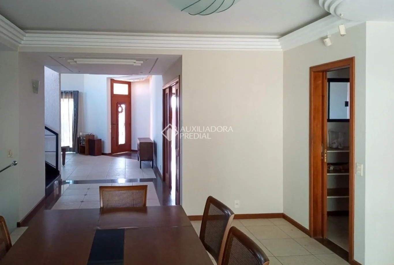 House with 3 bedrooms and 2 baths, on floor 2 — photo 20