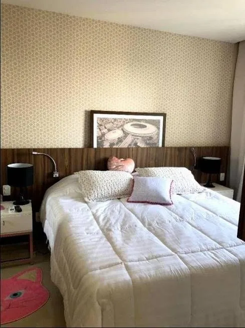 Furnished 1-bedroom apartment with a private BBQ — photo 3