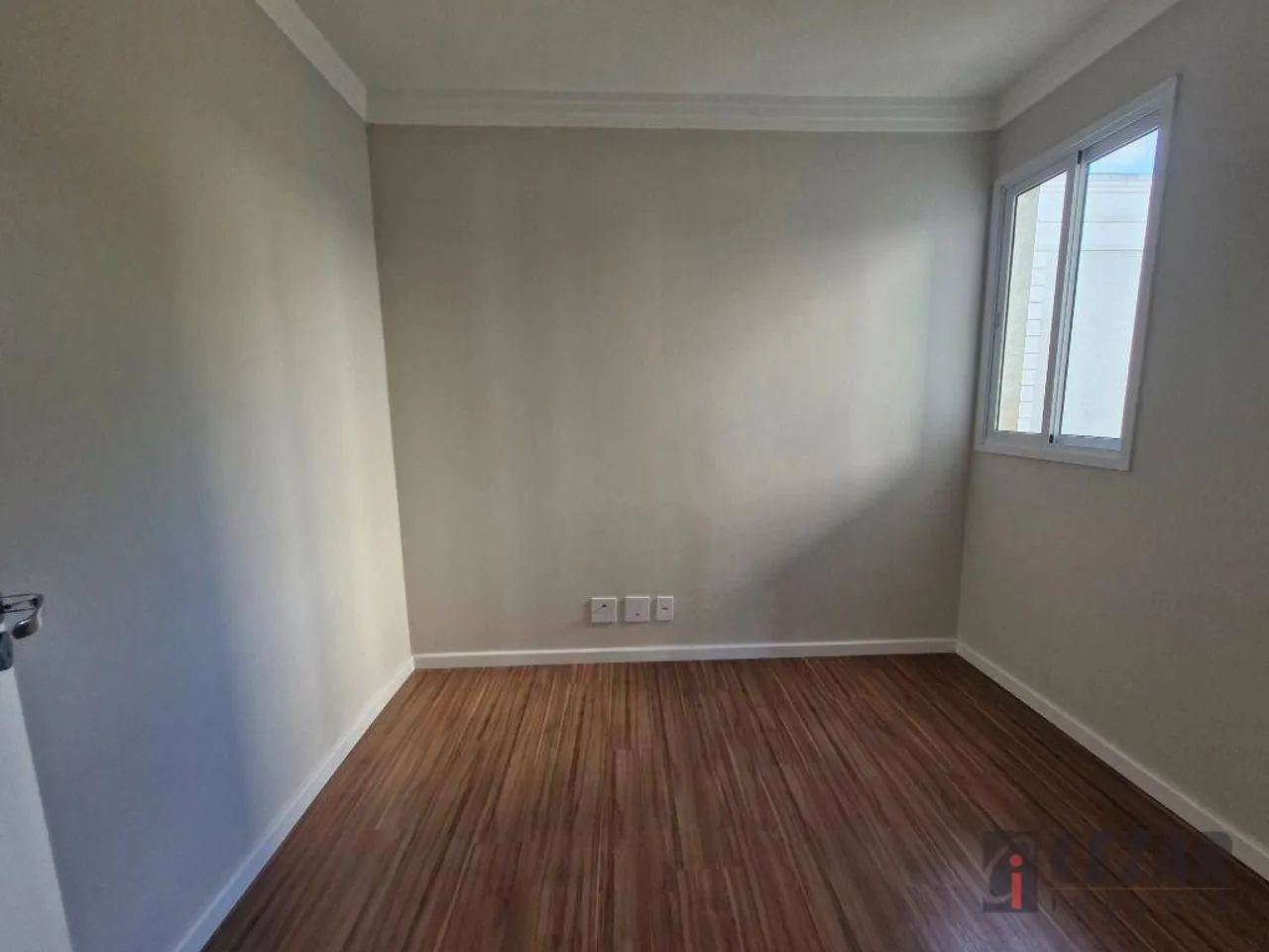 2-bedroom apartment with closed kitchen and balcony BBQ — photo 8