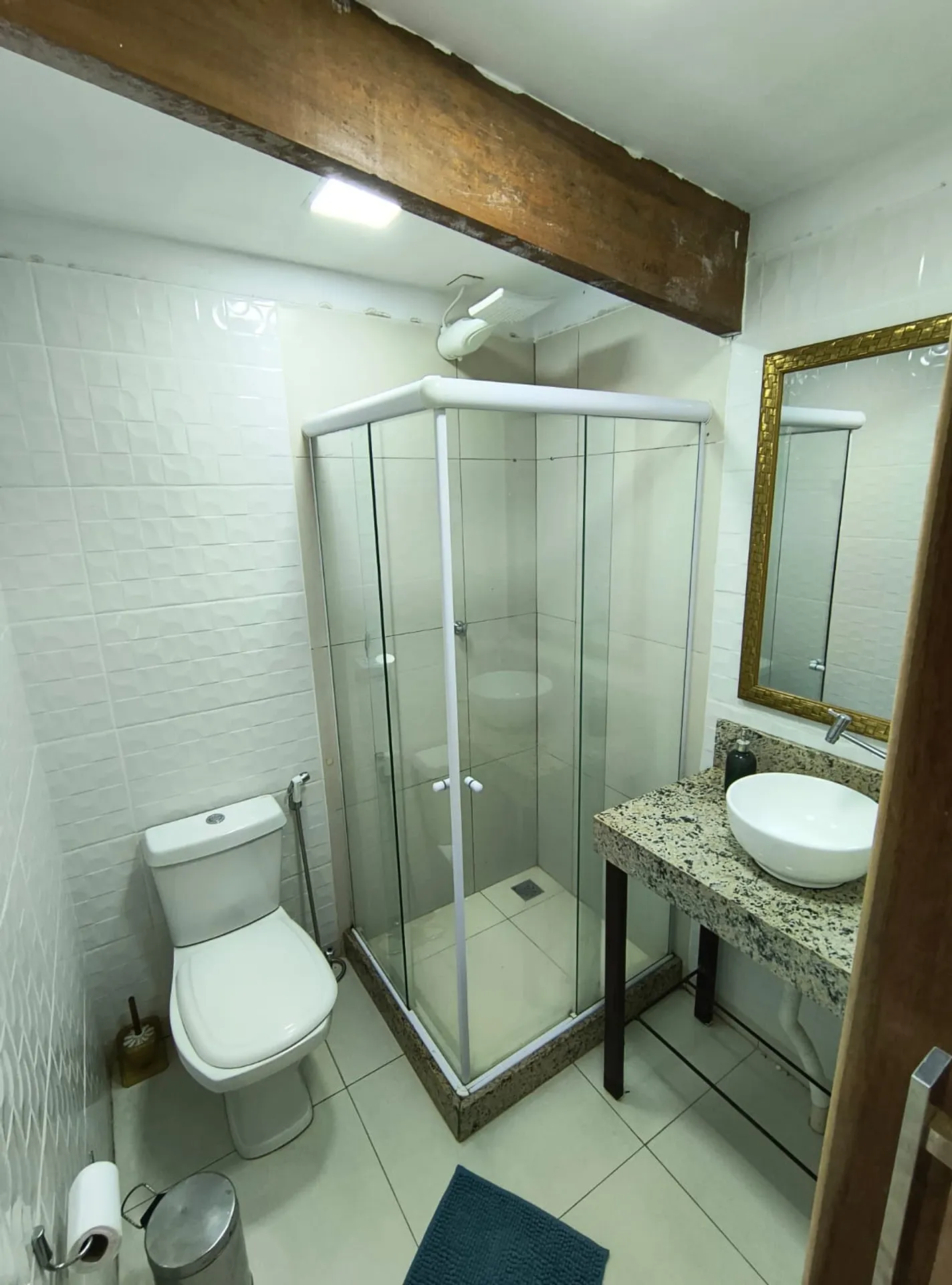 Furnished house, 180 m², with floor-to-ceiling windows — photo 18