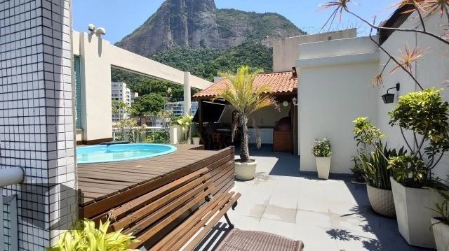 Duplex penthouse with 172 m², 2 bedrooms, 2 bathrooms — photo 7